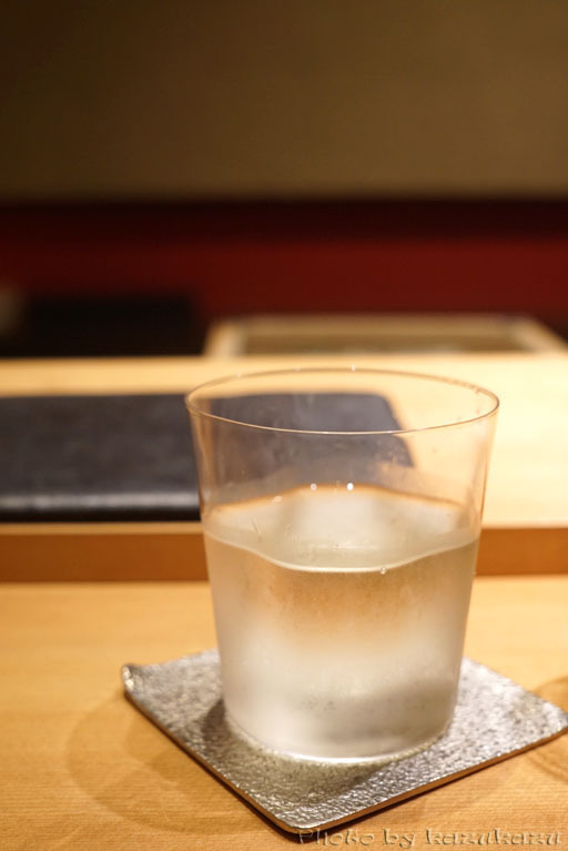 2719110516_09.jpg