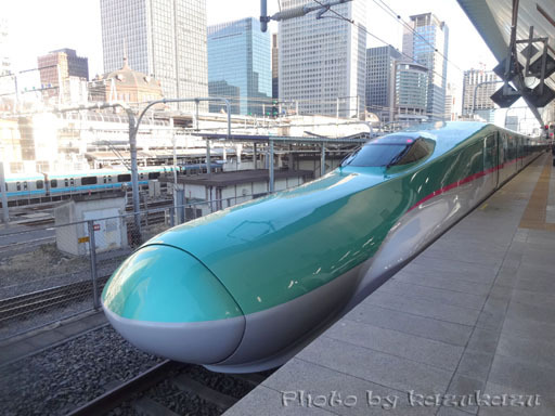 宮城県牡蠣グルメ旅の新幹線はやぶさ