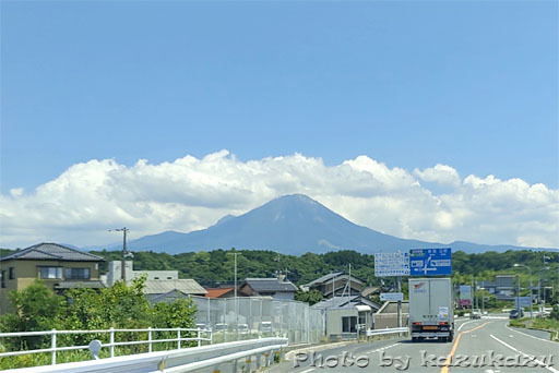 1713300622_02.jpg