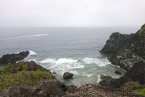 3809210421_17.jpg